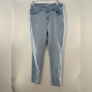 LEVI’S 721 HIGH RISE SKINNY LIGHT SUPER SOFT JEANS WASH SIZE  31
